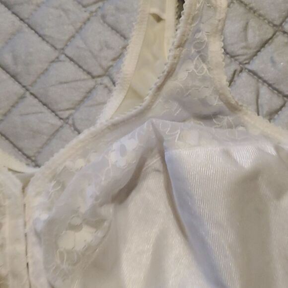 Vintage woman bra no tag - Picture 3 of 7